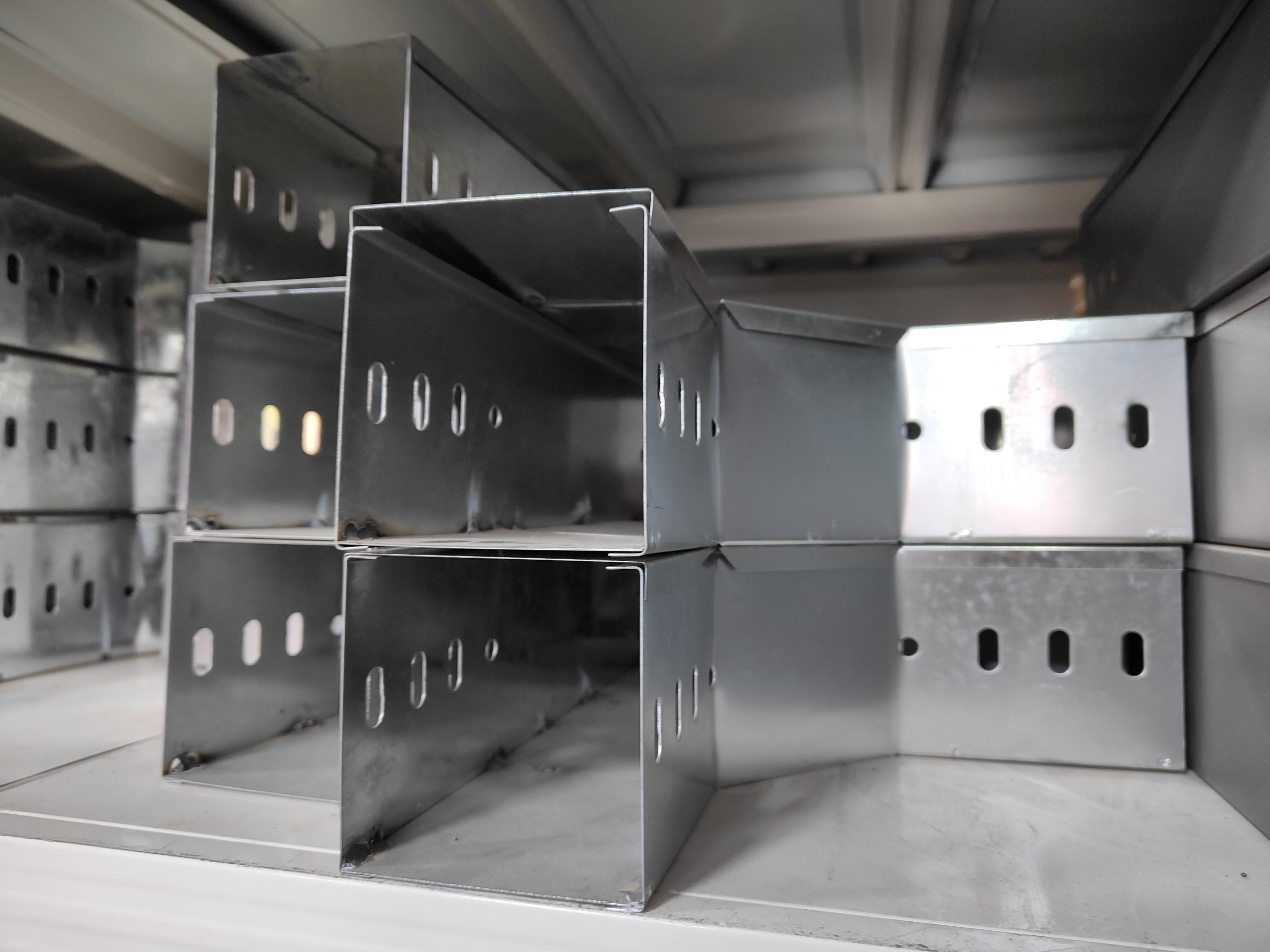 電纜橋架槽轉(zhuǎn)彎頭